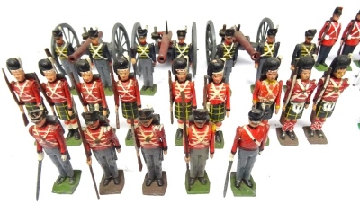 Britains set 2152, Waterloo Gunners with Gun - 2
