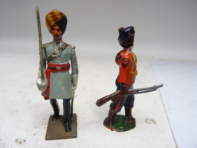 A Miscellany of original and repainted Toy Soldiers - 10