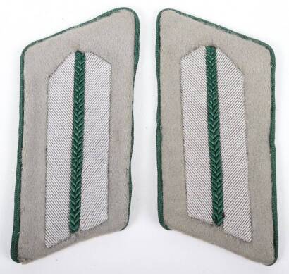 Pair of German Army Administration Officials Tunic Collar Tabs