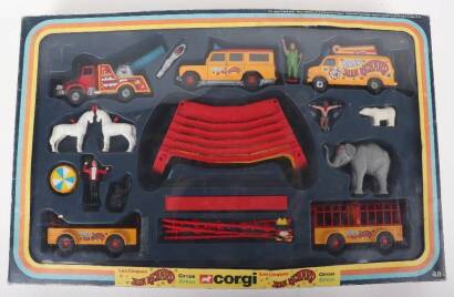 Corgi Toys Jean Richards circus gift set 48