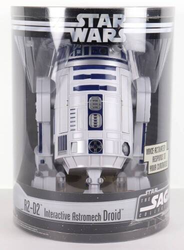 Hasbro Star Wars ‘The Saga Collection’ R2-D2 interactive Astromech Droid