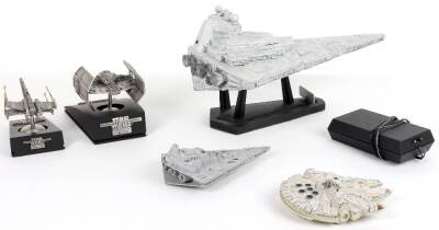 Quantity of Star Wars Spaceship models - 2