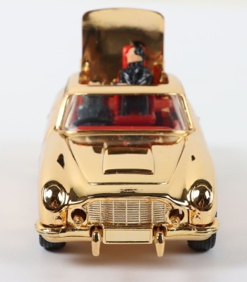 Corgi James Bond Aston Martin DB5, gold plated - 2