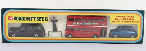 Corgi　11点+おまけ1点 Scarce Corgi London Transport Whizzwheels Gift Set 11