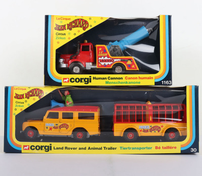 Corgi Set 30 Jean Richard Circus Land Rover and Animal Trailer