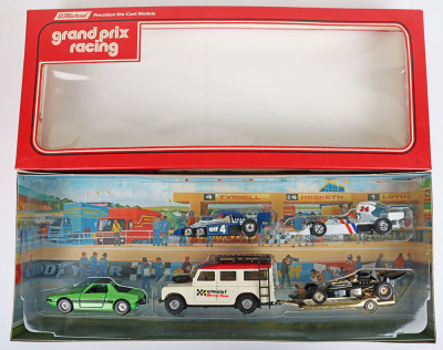 Scarce Corgi Grand Prix Racing Gift Set made for Marks & Spencer - 4