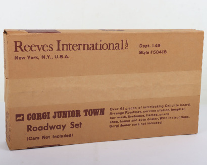 Reeves Internationa USA Corgi Junior Town Roadway Set