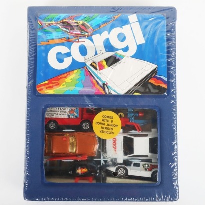 Corgi Juniors James Bond Reeves International USA 12 Car Carry Case