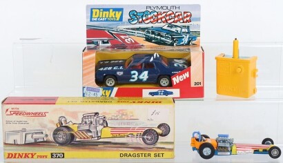 Dinky Toys 370 Dragster Set