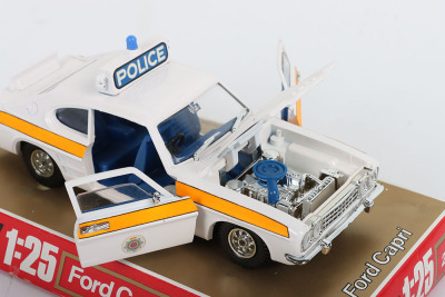 Dinky Toys 2253 Ford Capri Police Car 1:25 Scale - 3