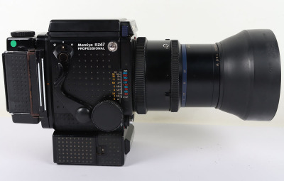 A Mamiya RZ67 Professional Medium Format Camera outfit - 6