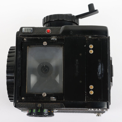 Mamiya 645 1000S Camera body - 7