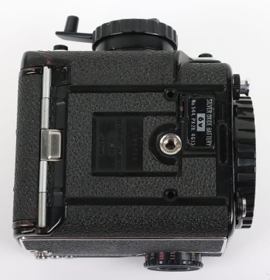 Mamiya 645 1000S Camera body - 8