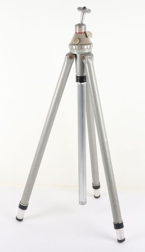 A Gilux Reparta Camera tripod