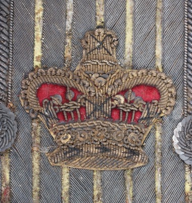 Rare Early Victorian 37th (North Hampshire) Regiment of Foot Officers Full Dress Epaulette - 2