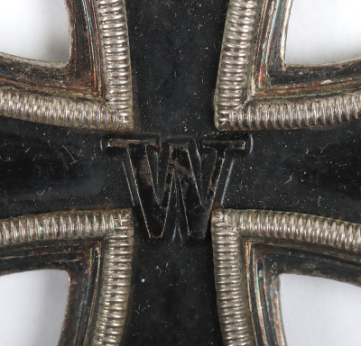 1914 Iron Cross 2nd Class with Presentation Case - 9