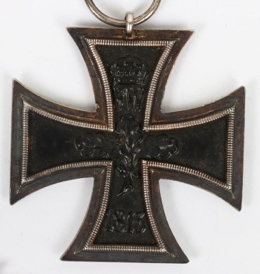3x Imperial German 1914 Iron Cross 2nd Class Medals - 8