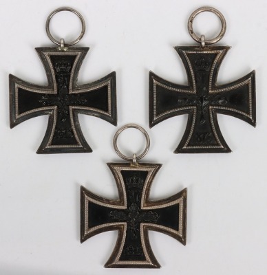 3x Imperial German 1914 Iron Cross 2nd Class Medals - 3