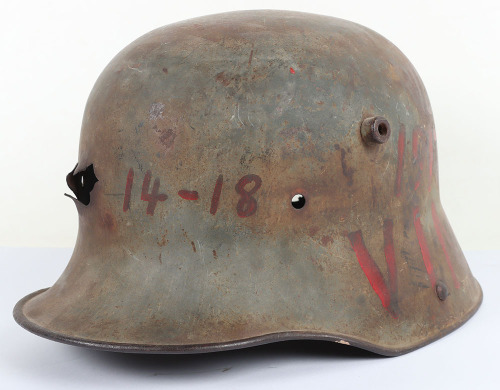 WW1 War Art German M-16 Steel Helmet Shell