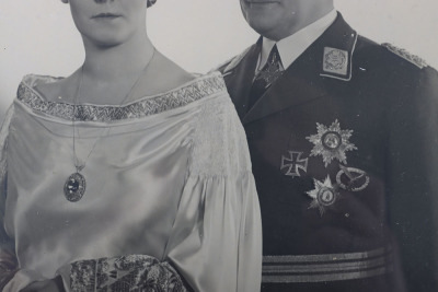 Third Reich Hermann G&ouml;ring and Emmy G&ouml;ring Signed Wedding Photograph - 5