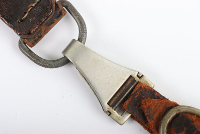 Third Reich SA (Sturmabteilung) Leather Two Part Dagger Hanger - 3