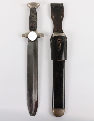 WW2 German Red Cross Enlisted Mans Hewer Dagger