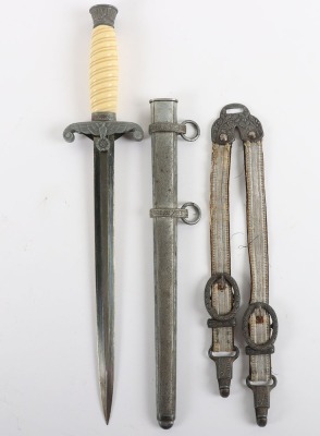 WW2 German Army Officers Dagger with Hanging Straps by Ernst Pack & Sohne Waffenfabrik, Solingen - 2