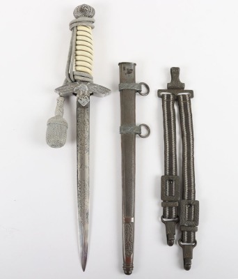 Scarce WW2 German Luftwaffe 2nd Pattern Officers Dress Dagger with Double Etched Blade by Carl Eickhorn, Solingen - 2