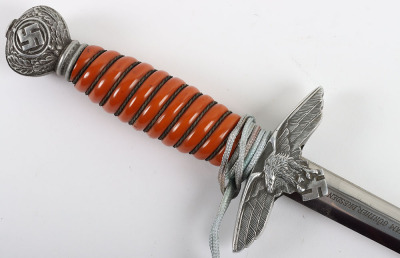 WW2 German Luftwaffe 2nd Pattern Officers Dress Dagger with Engraved Rear Cross Guard by Alcoso, Solingen - 11