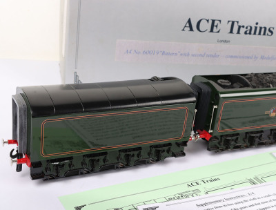 ACE Trains 0 gauge limited edition of 50 A4 4-6-2 ‘Bittern’ locomotive and tenders - 5