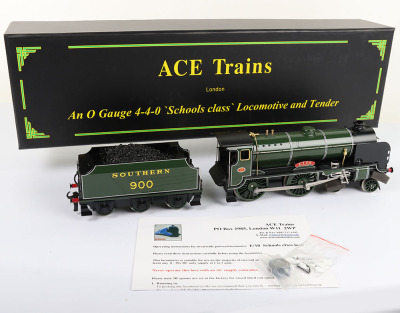 ACE Trains E10 0 gauge 4-4-0 Schools class ‘Eton’ locomotive and tender, - 4