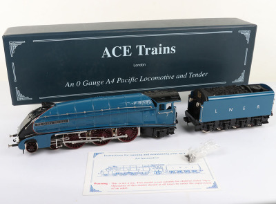 ACE Trains E/4 0 gauge 4-6-2 A4 class ‘Sir Nigel Gresley’ locomotive and tender