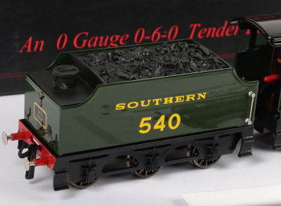 ACE Trains E/5 0 gauge 0-6-0 Q class locomotive and tender - 5