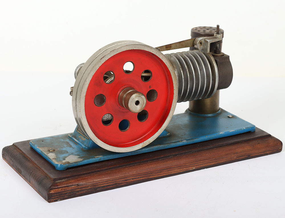 A Rebi Motor ‘Flame Licker’ type R2 vacuum engine, German circa 1950