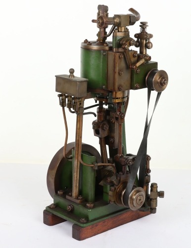 A single cylinder vertical steam engine