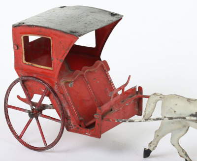 Tinplate horse drawn Hanson cab, French circa 1890 - 3