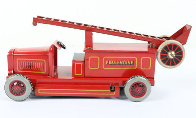 Chad Valley Ubilda Clockwork tinplate Fire Engine - 2