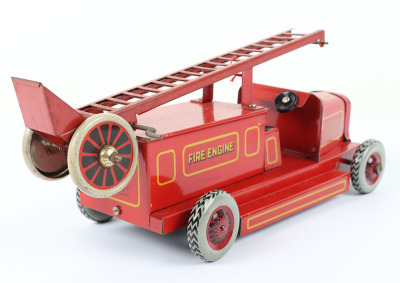 Chad Valley Ubilda Clockwork tinplate Fire Engine - 4