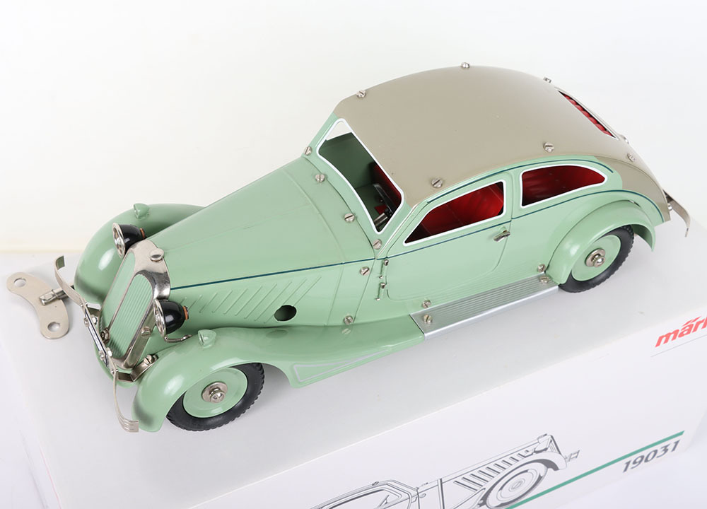 Marklin Clockwork Boxed Marklin recent issue 19031 tinplate clockwork Two-Door Sedan