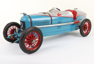 Scarce 1930’s CIJ (France) Alfa Romeo P2 Clockwork Racing Car with front headlamps