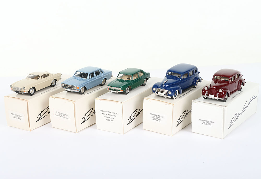 ROBEDDIE modellbil , 1 1969 Volvo P1800S originalförpackning. Leksaker ROBEDDIE modellbil , 1 1969 Volvo P1800S originalförpackning. Leksaker