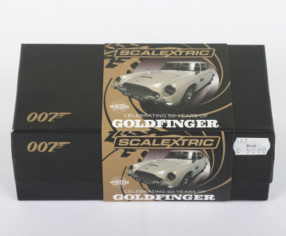 Scalextric James Bond Aston Martin DB5