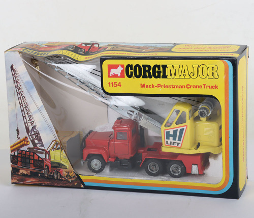 Corgi Major Toys 1154 Mack-Priestman Crane Truck