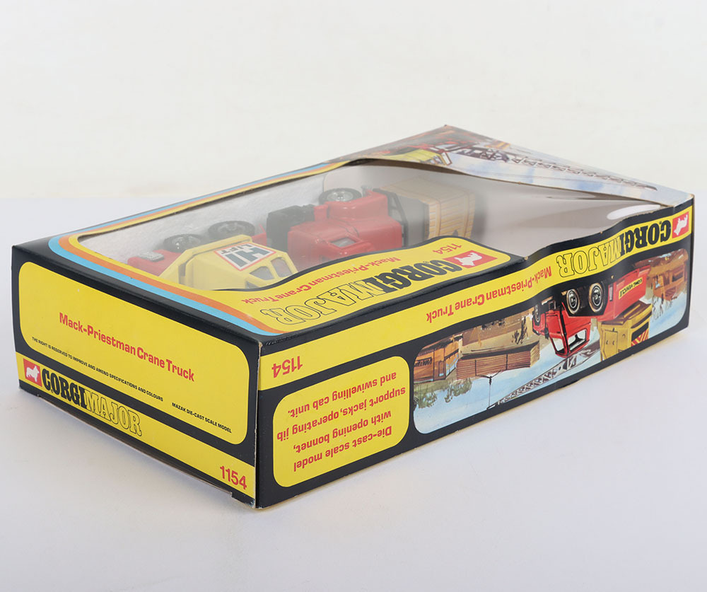 Corgi Major Toys 1154 Mack-Priestman Crane Truck