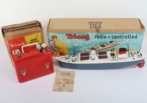 Boxed Triang Radio Controlled Cargo Ship ‘British Adventurer’ and Radiomaster Transmitter Mk.1: 1956