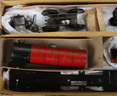 Boxed Chad Valley Ubilda clockwork Locomotive, English circa 1948 - 3