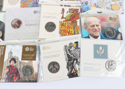 A mixture of various Brilliant Uncirculated £5, £2 and 50p, with two London 2012 £5 collections - 13