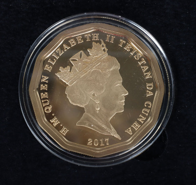 Elizabeth II, ÔThe Twelve-SidedÕ £5 - 3