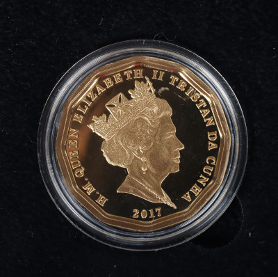 Elizabeth II, ÔThe Twelve-SidedÕ Double Sovereign - 3