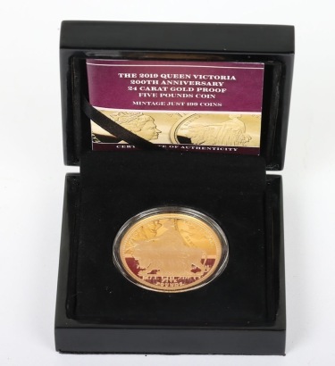 2019 Queen Victoria 200th Anniversary 24ct Gold Five Pound coin